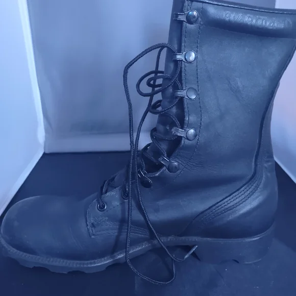 Black Combat Boots - Picture 6 of 7